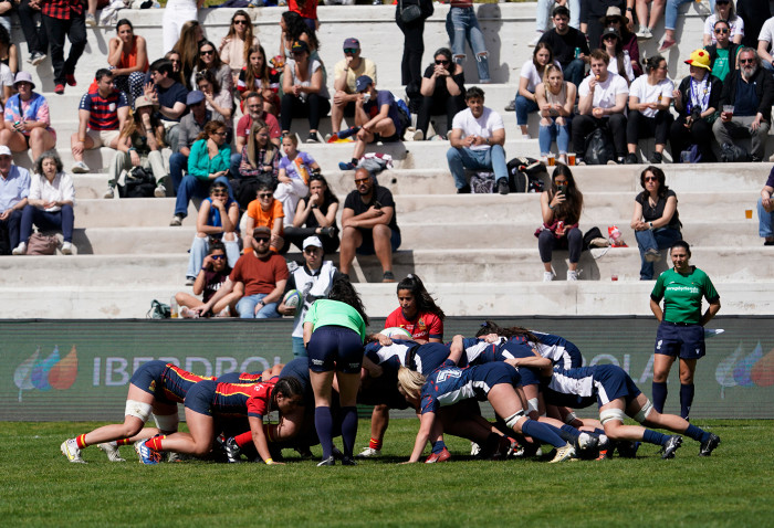 Narrow win for USA in Spain