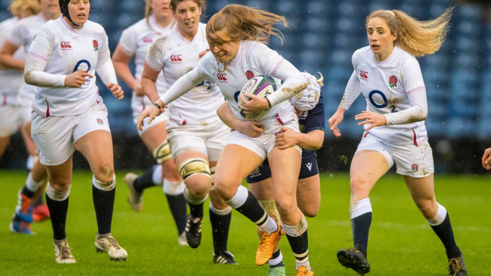 England cruise past Scotland