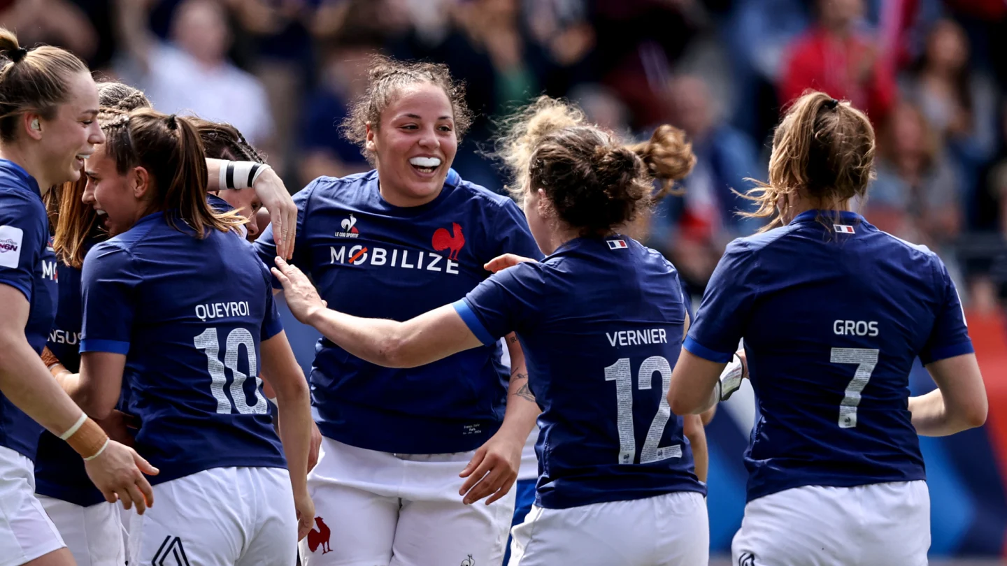 Six try France remain unbeaten